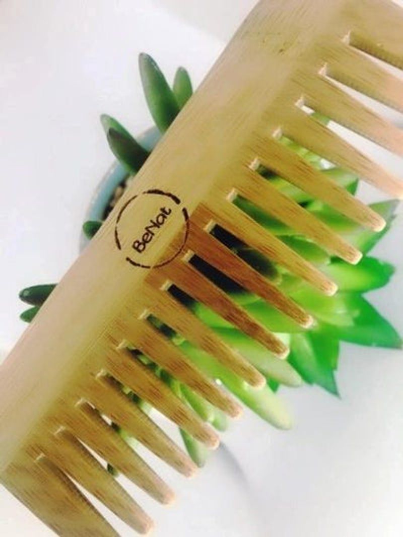 Passport Face - All-Natural Bamboo Hair Comb